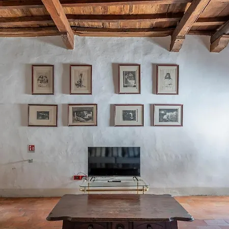 Daire Two-room In Ponte Vecchio