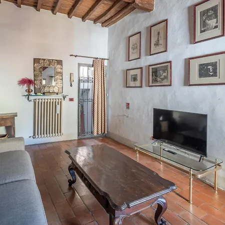 Two-room In Ponte Vecchio Florencja