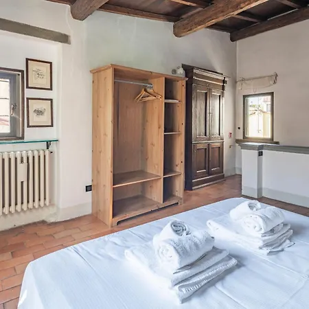 Two-room In Ponte Vecchio Firenze