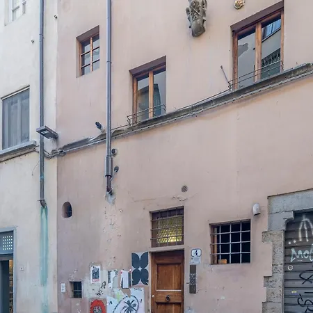 Two-room In Ponte Vecchio Apartament Florencja