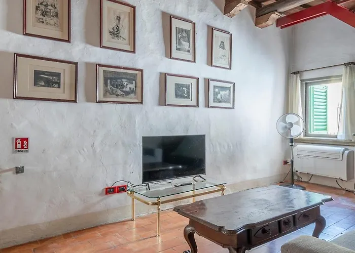Apartament Two-room In Ponte Vecchio