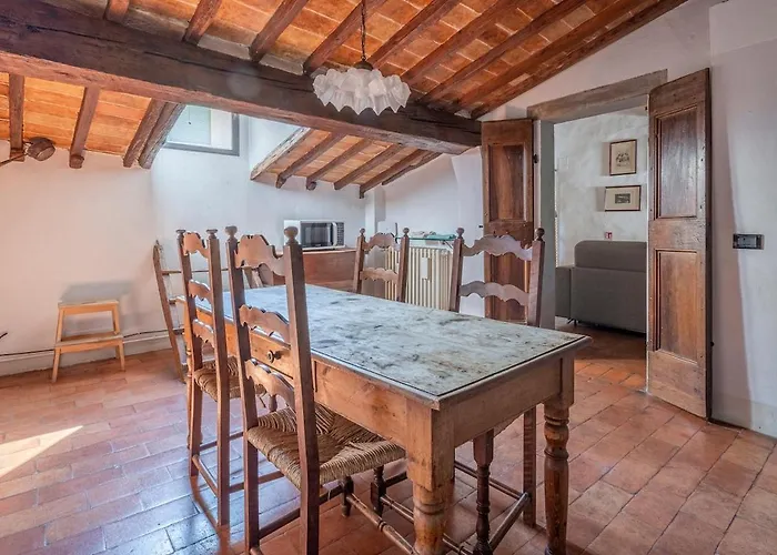Two-room In Ponte Vecchio Apartament
