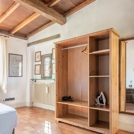 Apartment Two-room In Ponte Vecchio